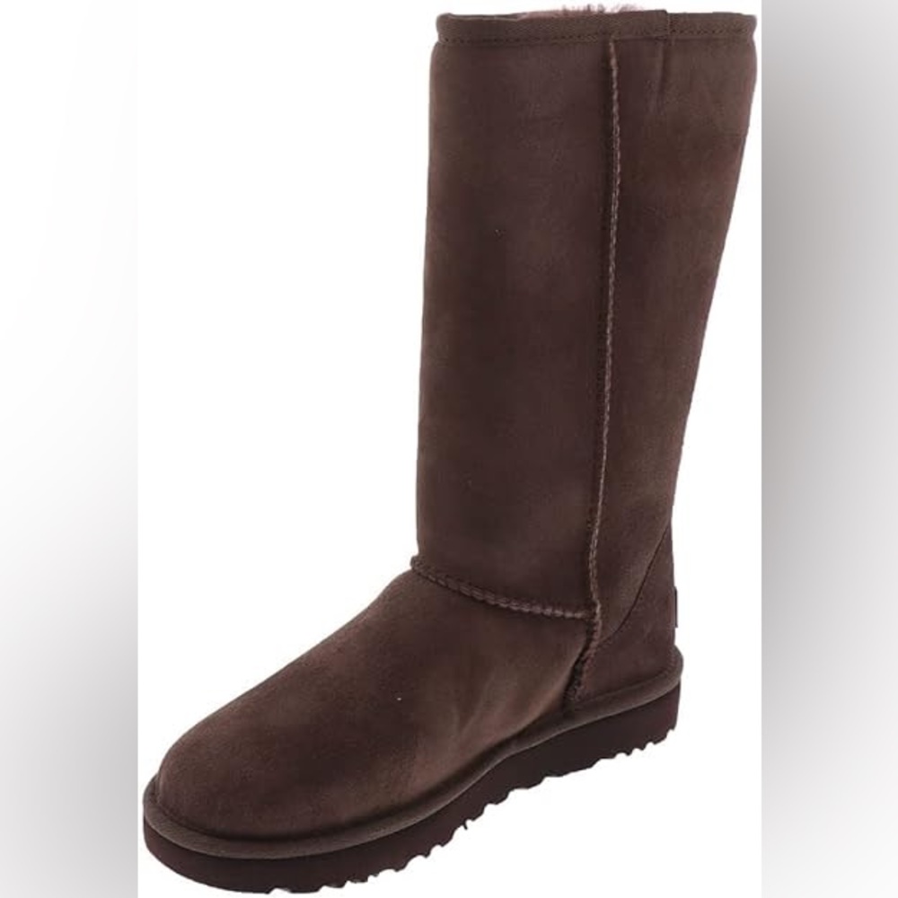 Gently used W9 Ugg Classic Tall boots.